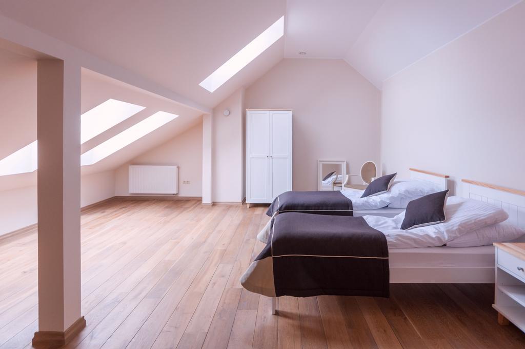 Hotel Gosciniec Kasztel U Gostla Murowana Goślina Pokoj fotografie